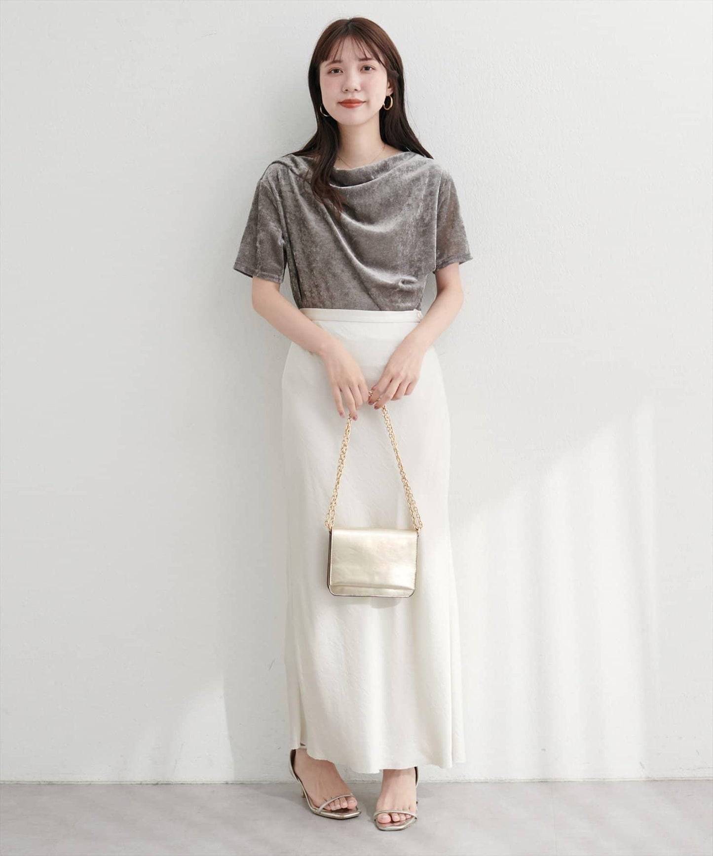 植絨網紗褶皺短袖套頭衫