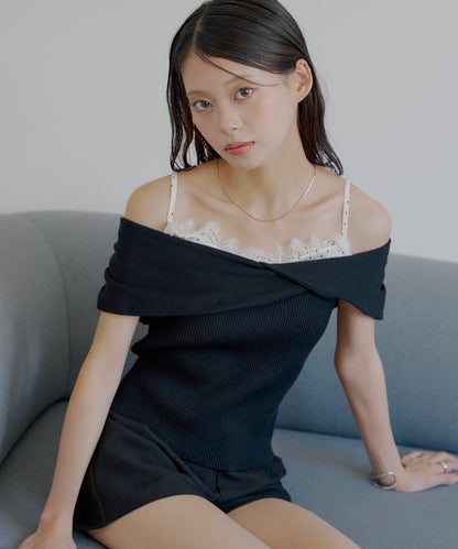 【總選舉對象】蕾絲拼接一字肩針織衫