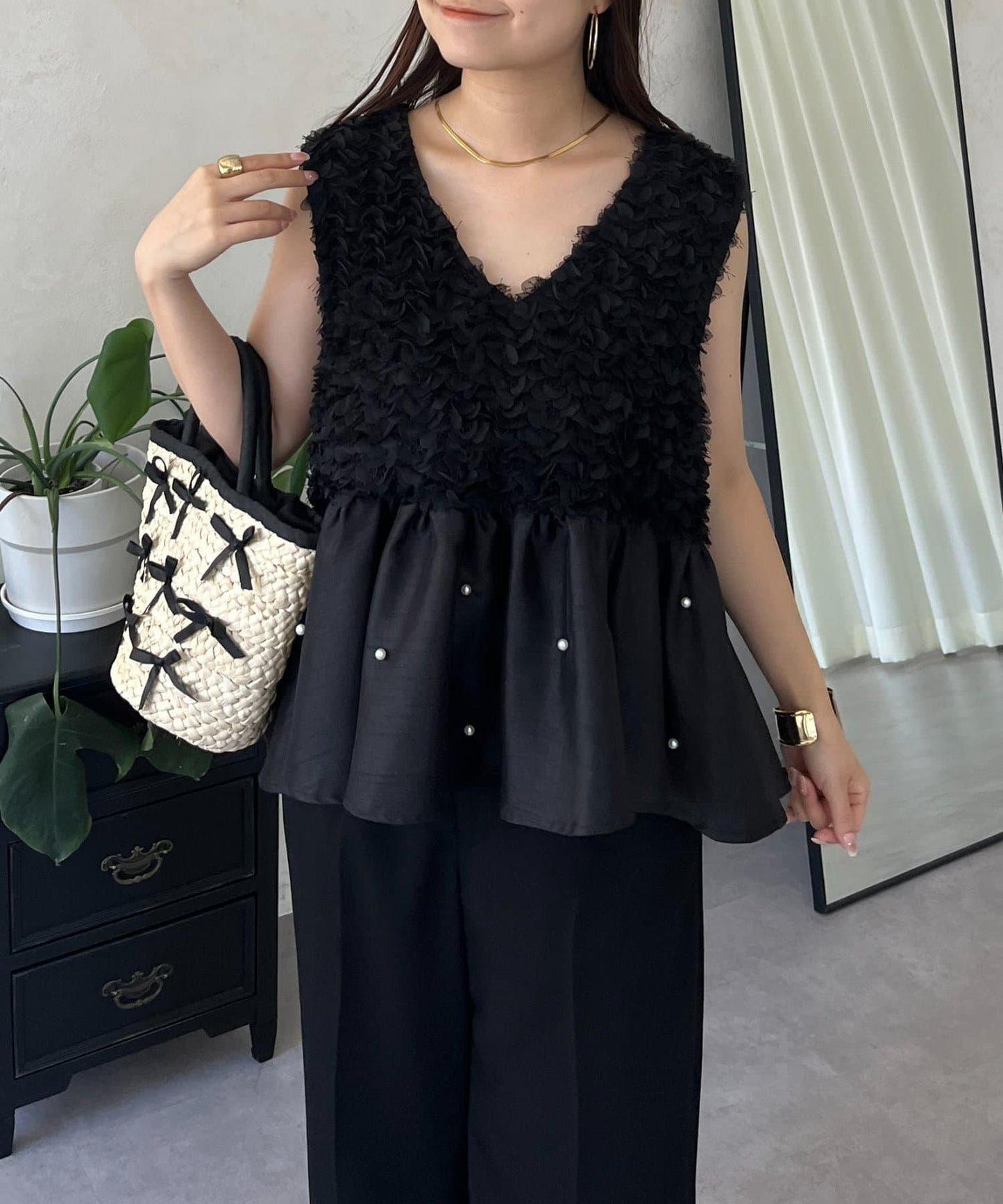 【總選舉參賽單品】花卉圖案珍珠荷葉邊背心