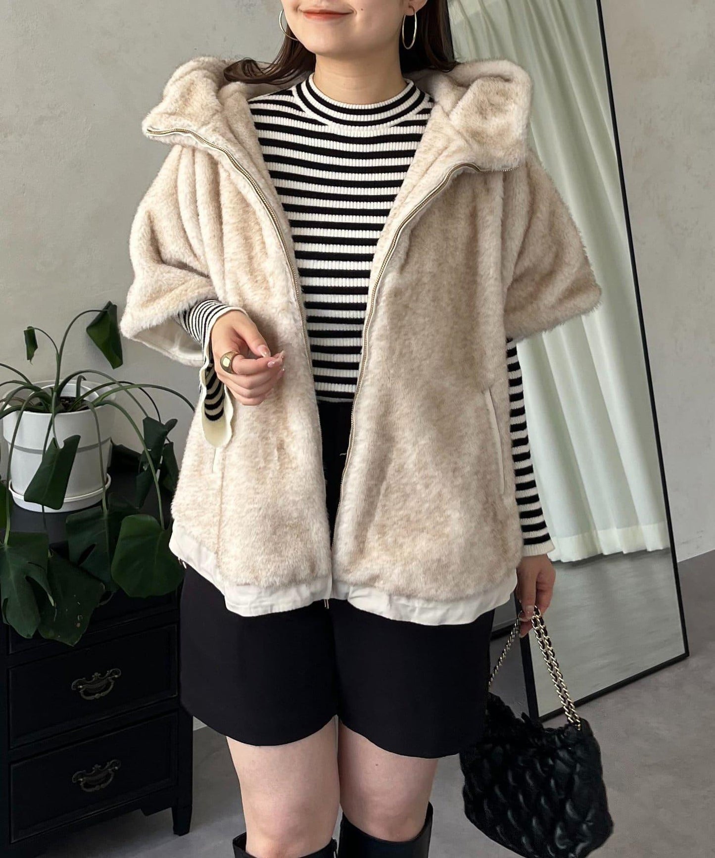 【總選舉參賽單品】貂絨風格連帽毛皮披肩