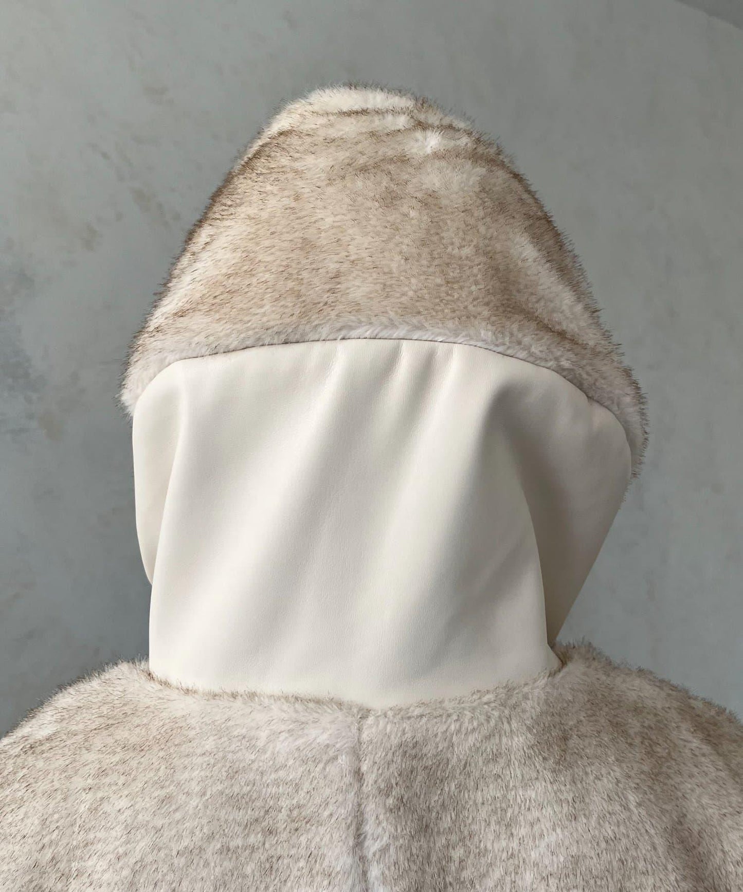 【總選舉參賽單品】貂絨風格連帽毛皮披肩