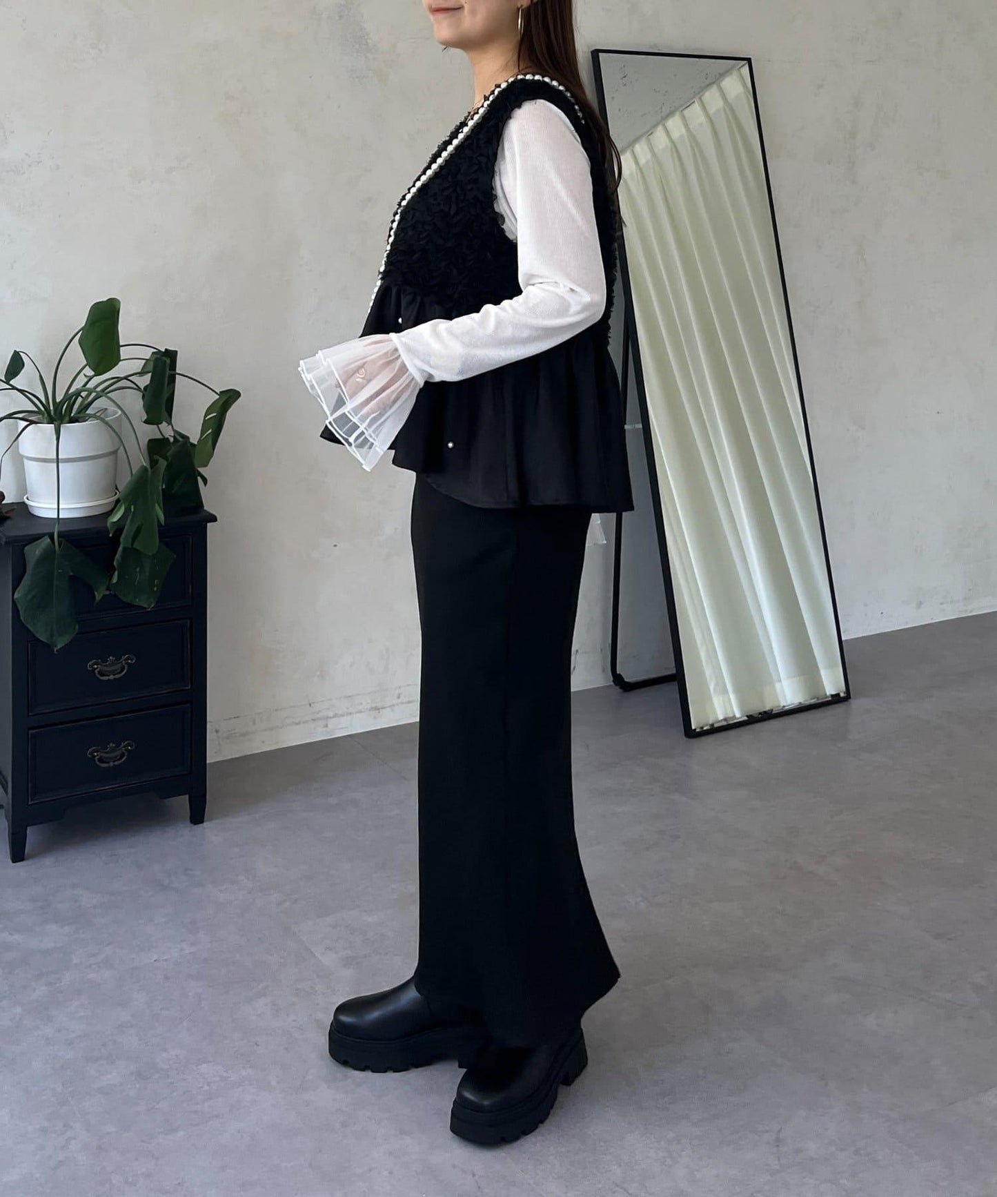 【總選舉參賽單品】花卉圖案珍珠荷葉邊背心