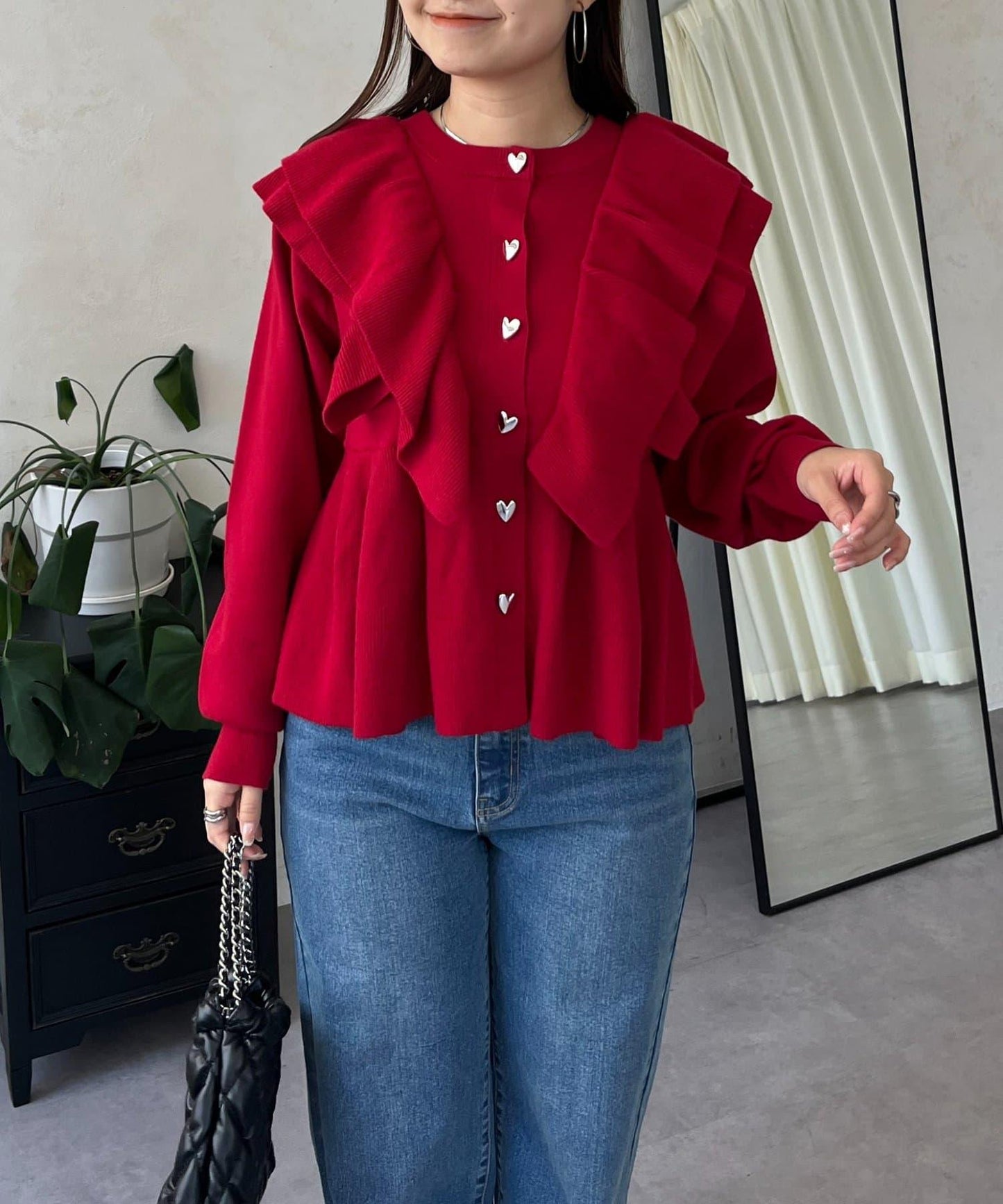 【總選舉參賽單品】愛心紐扣荷葉邊短款收腰開衫