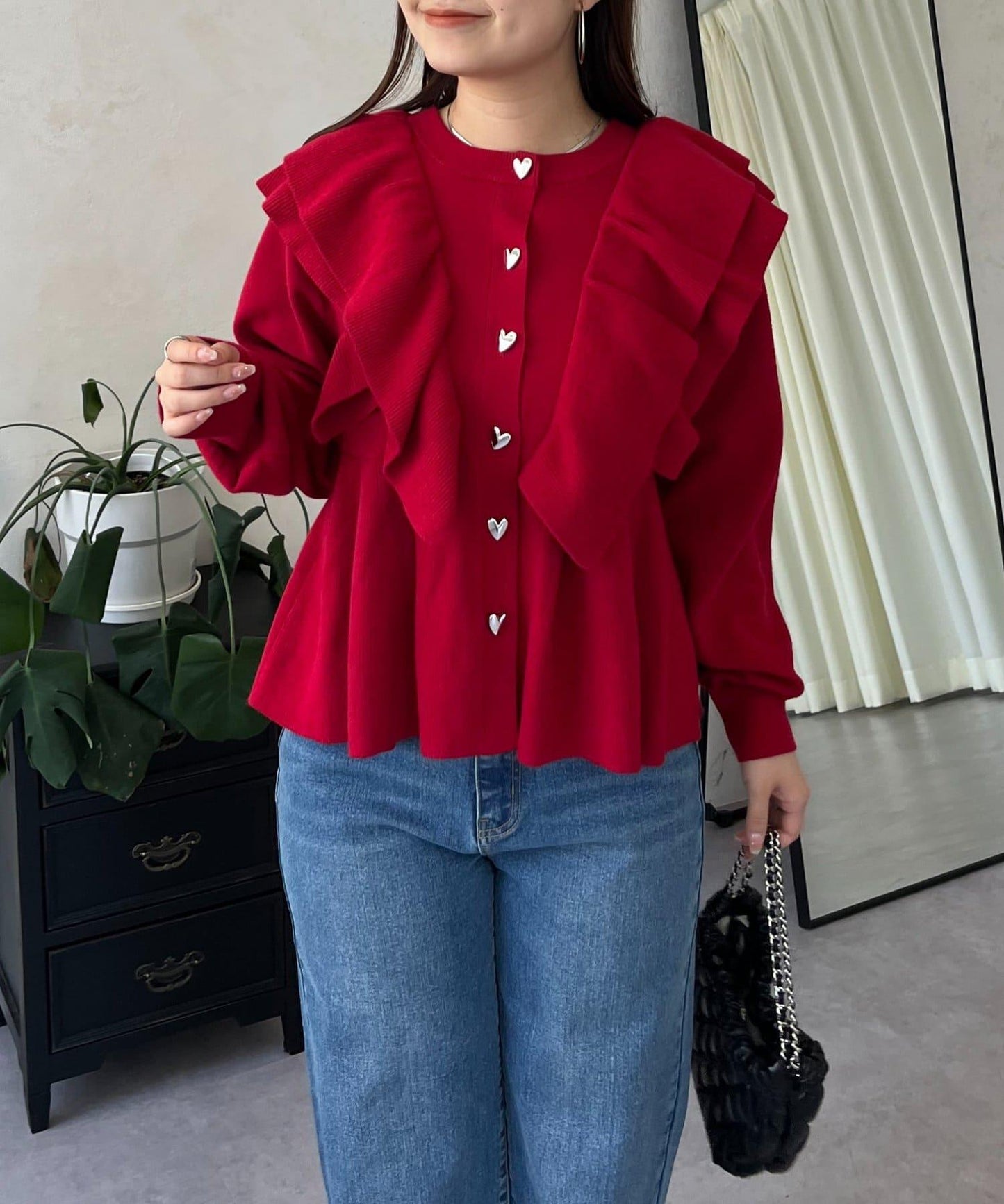 【總選舉參賽單品】愛心紐扣荷葉邊短款收腰開衫