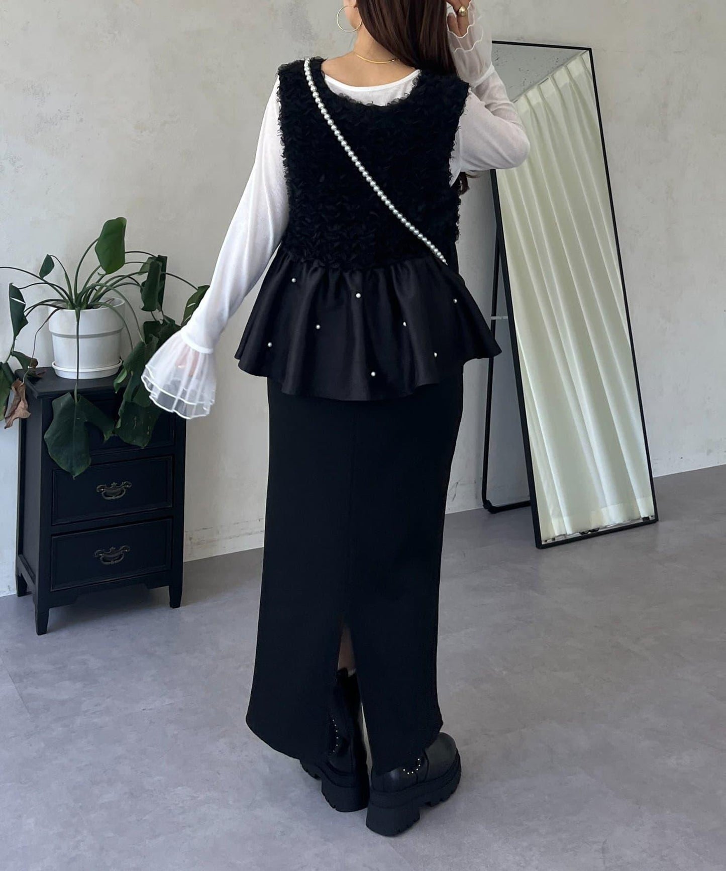 【總選舉參賽單品】花卉圖案珍珠荷葉邊背心