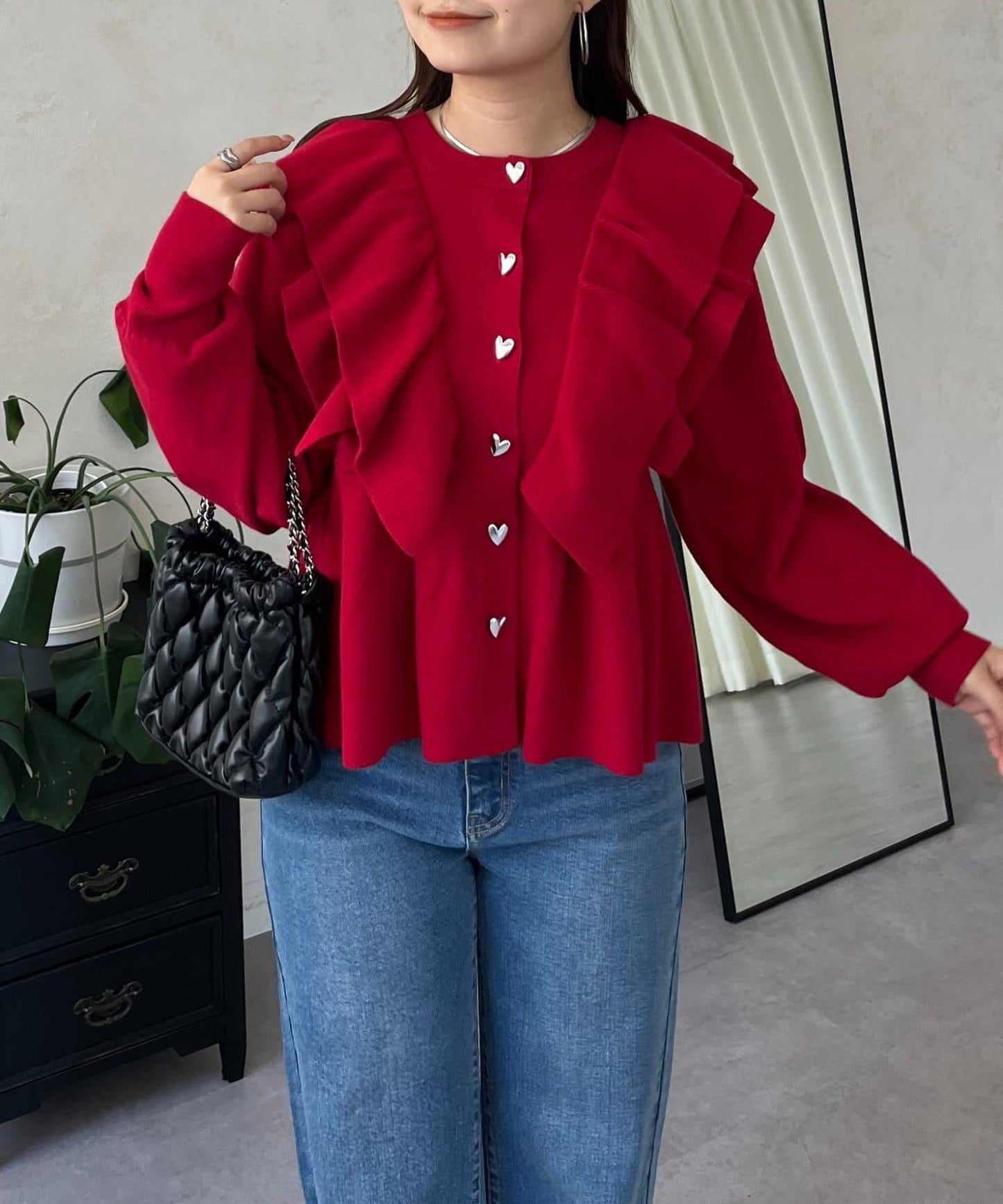 【總選舉參賽單品】愛心紐扣荷葉邊短款收腰開衫