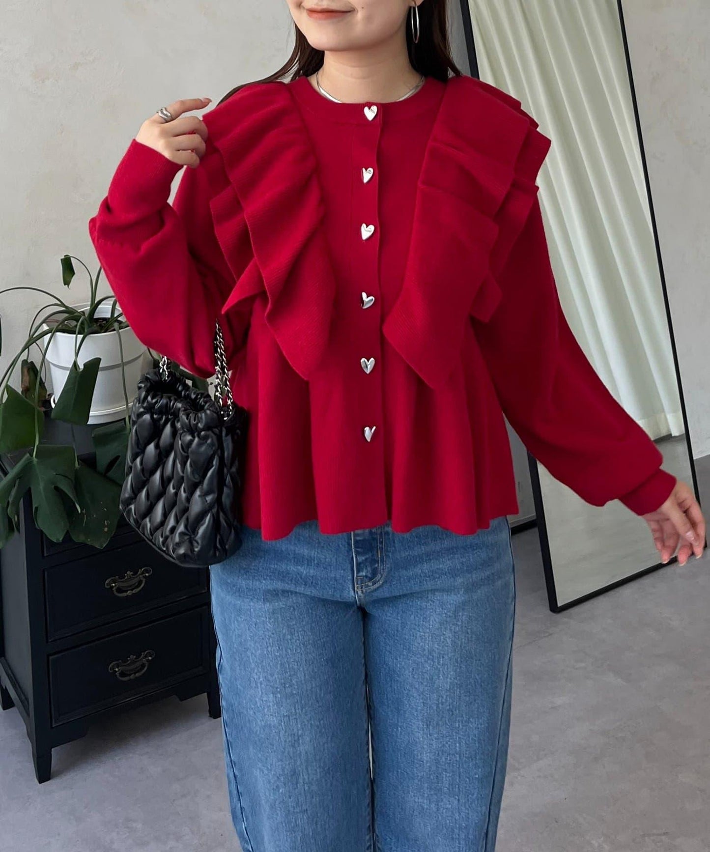 【總選舉參賽單品】愛心紐扣荷葉邊短款收腰開衫