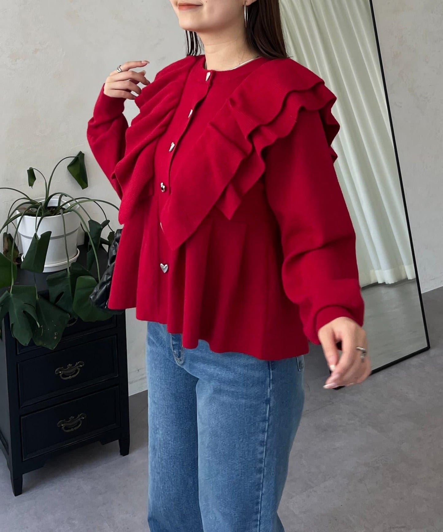 【總選舉參賽單品】愛心紐扣荷葉邊短款收腰開衫