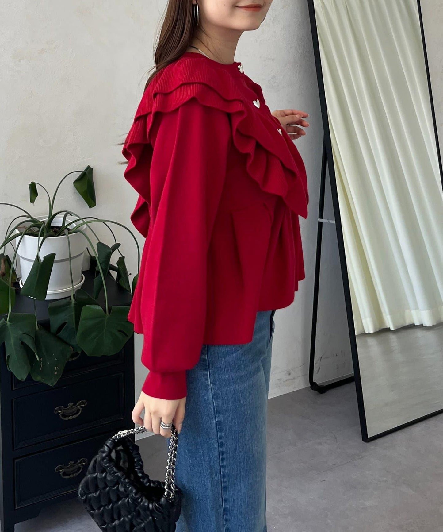 【總選舉參賽單品】愛心紐扣荷葉邊短款收腰開衫