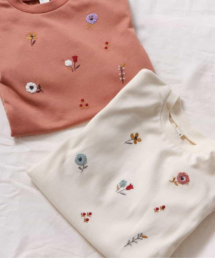 肩部荷葉邊花卉圖案T恤