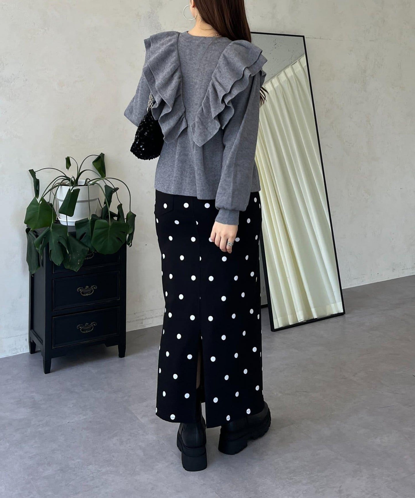 【總選舉參賽單品】愛心紐扣荷葉邊短款收腰開衫