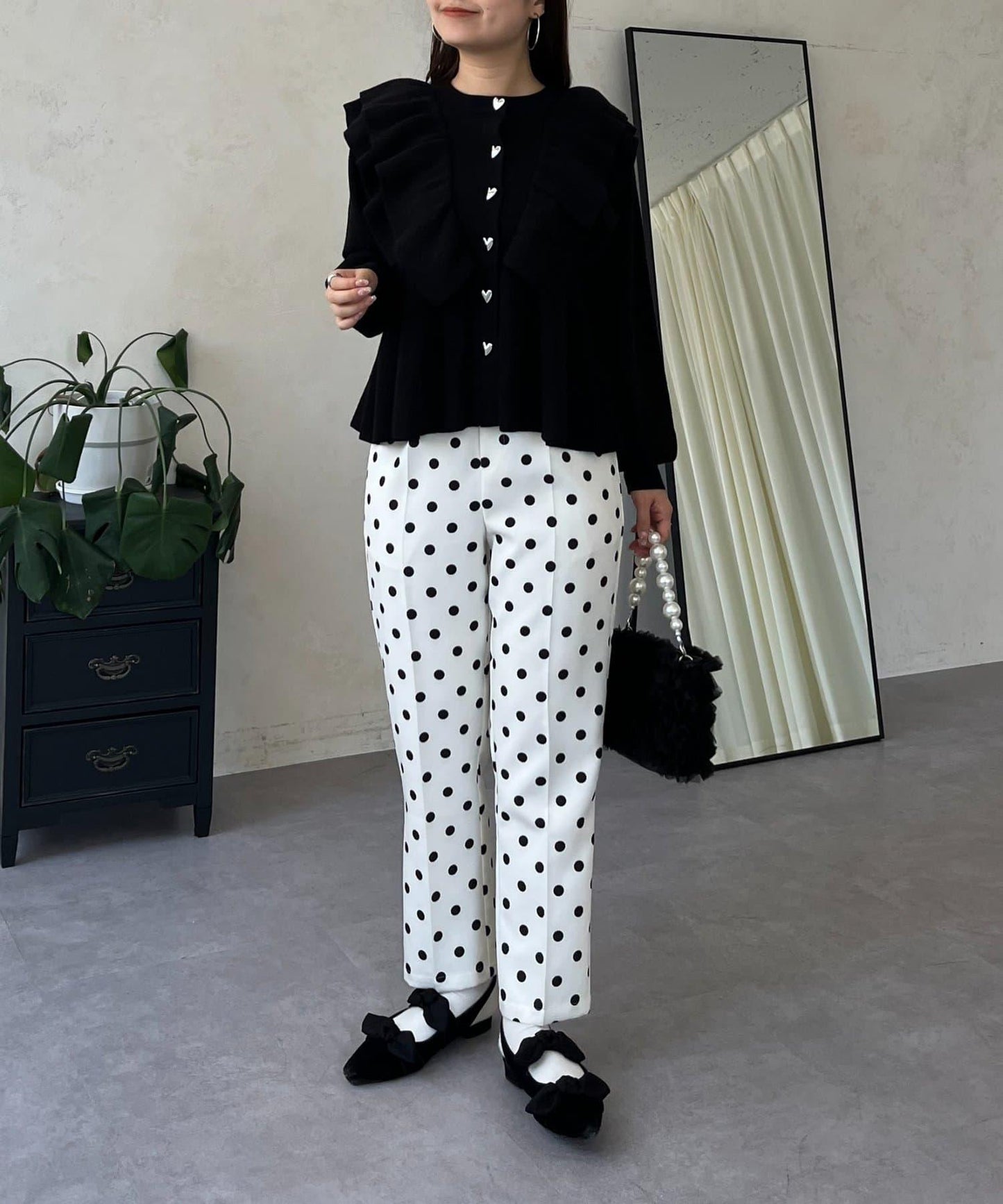 【總選舉參賽單品】愛心紐扣荷葉邊短款收腰開衫