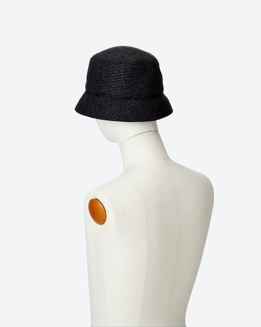 No.251209-01BLACK (251209)