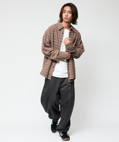 寬鬆版型斜紋打褶錐形褲