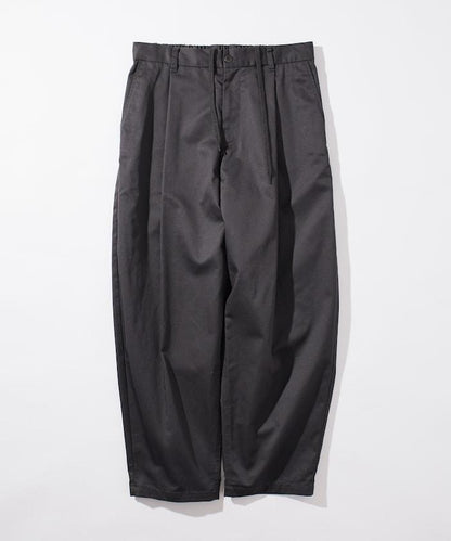 寬鬆版型斜紋打褶錐形褲