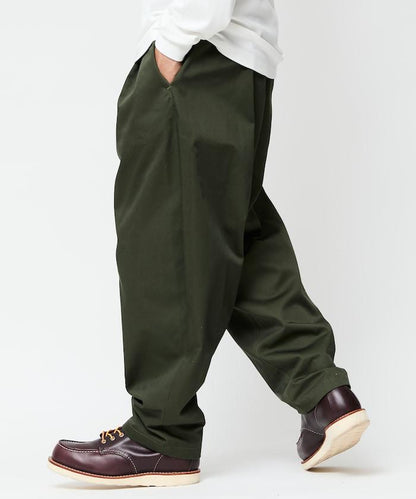 寬鬆版型斜紋打褶錐形褲