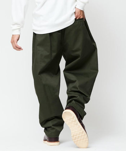 寬鬆版型斜紋打褶錐形褲