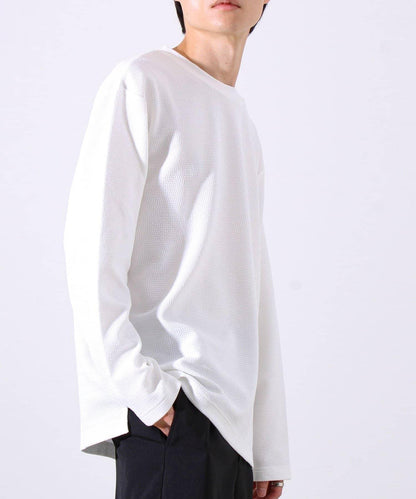 【系列累計人氣】【推薦作為夾克內搭】浮雕提花長袖T恤