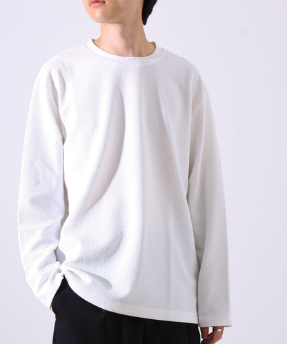 【系列累計人氣】【推薦作為夾克內搭】浮雕提花長袖T恤