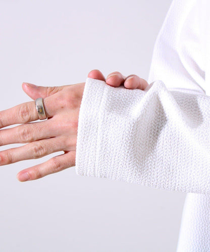 【系列累計人氣】【推薦作為夾克內搭】浮雕提花長袖T恤