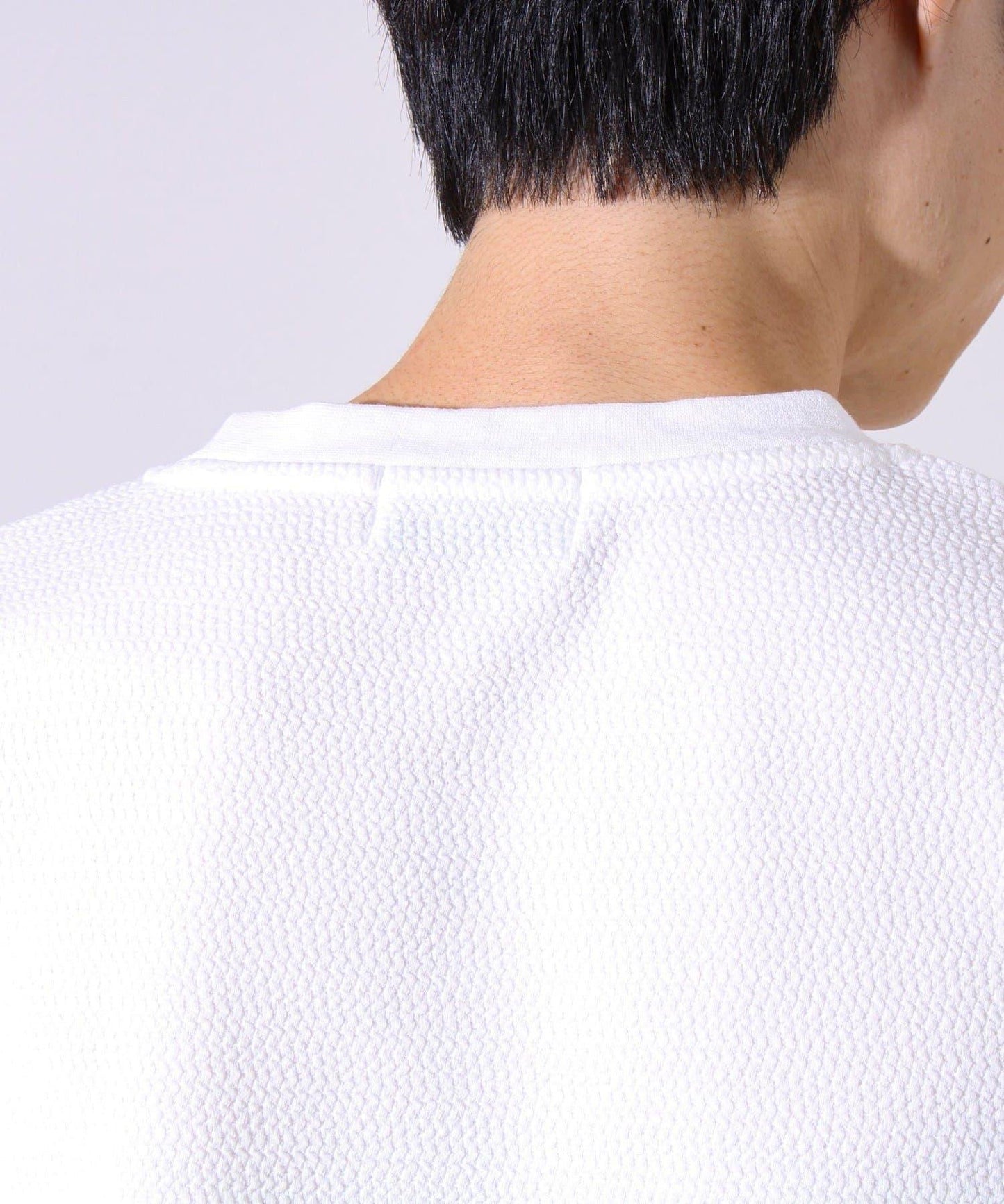 【系列累計人氣】【推薦作為夾克內搭】浮雕提花長袖T恤