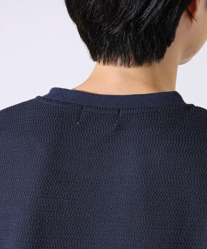 【系列累計人氣】【推薦作為夾克內搭】浮雕提花長袖T恤