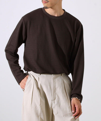 【系列累計人氣】【推薦作為夾克內搭】浮雕提花長袖T恤