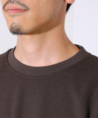 【系列累計人氣】【推薦作為夾克內搭】浮雕提花長袖T恤