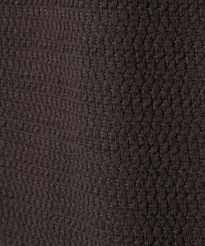 【系列累計人氣】【推薦作為夾克內搭】浮雕提花長袖T恤