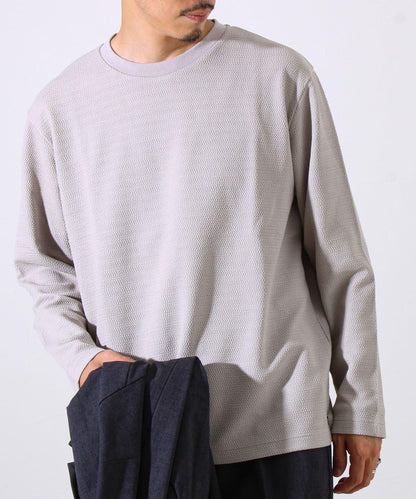 【系列累計人氣】【推薦作為夾克內搭】浮雕提花長袖T恤