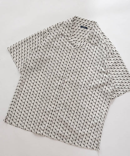 幾何印花開領襯衫A