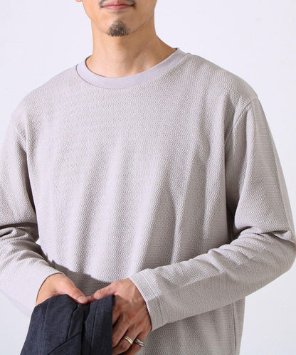 【系列累計人氣】【推薦作為夾克內搭】浮雕提花長袖T恤