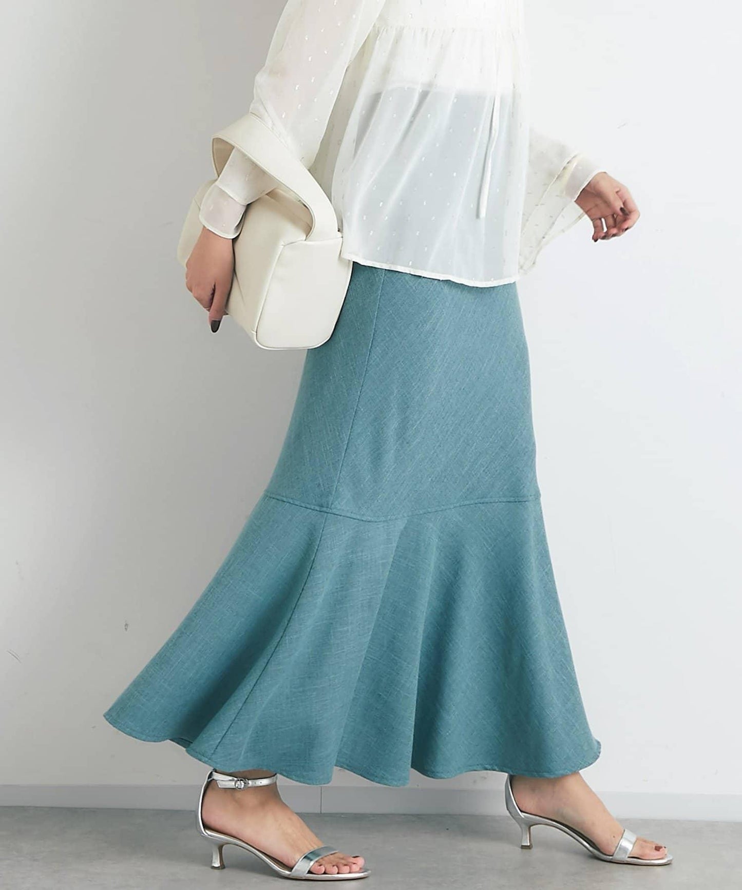 【有小個子尺碼・美麗剪裁】後開衩美人魚長裙