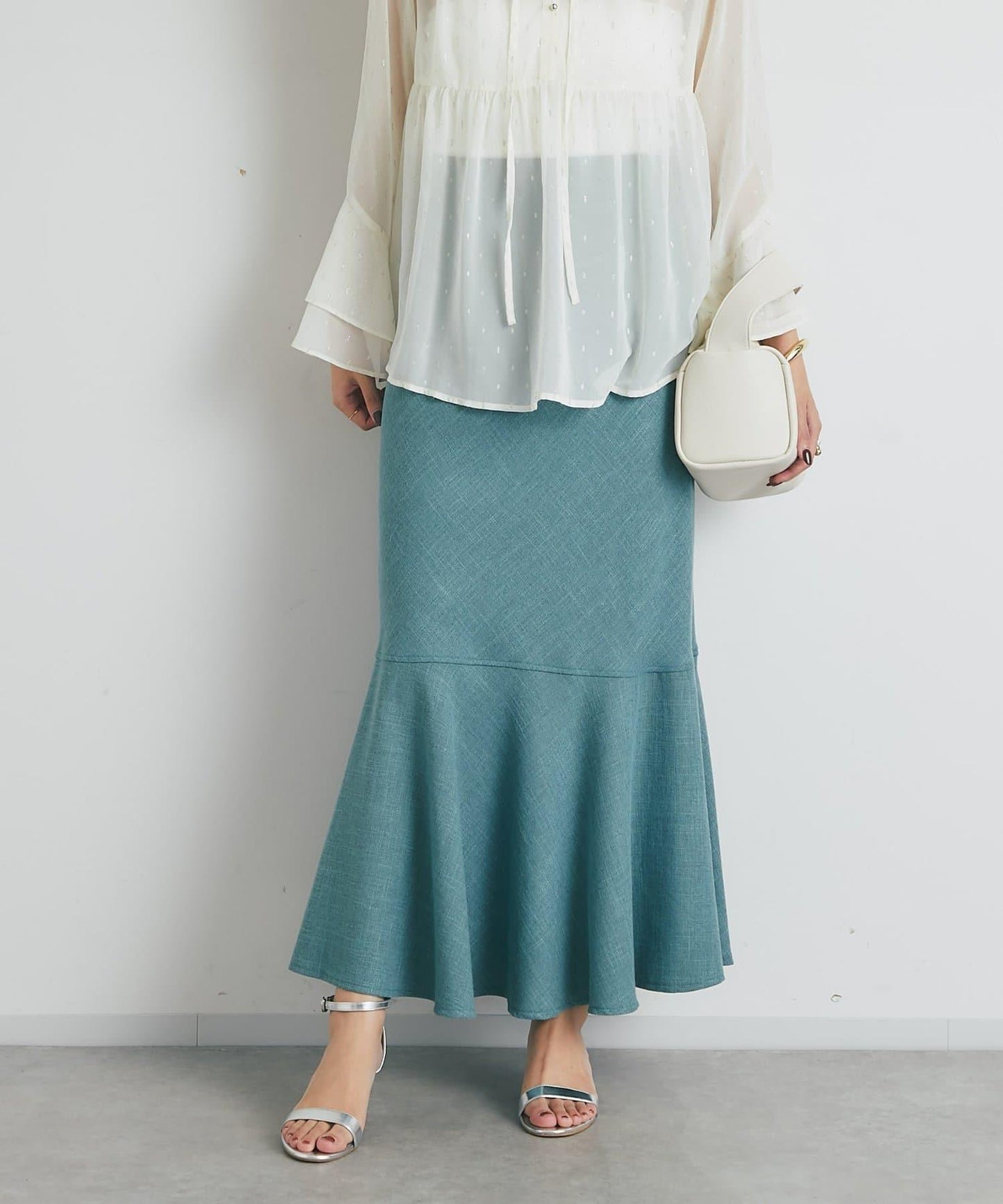 【有小個子尺碼・美麗剪裁】後開衩美人魚長裙