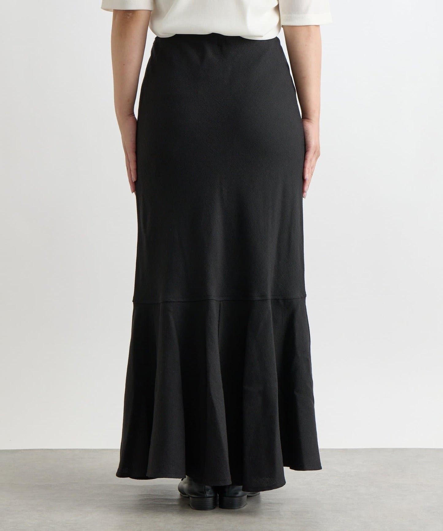 【有小個子尺碼・美麗剪裁】後開衩美人魚長裙