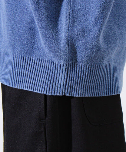 【縫製工藝展現主角細節】正面拼接圓領針織衫 酸洗工藝