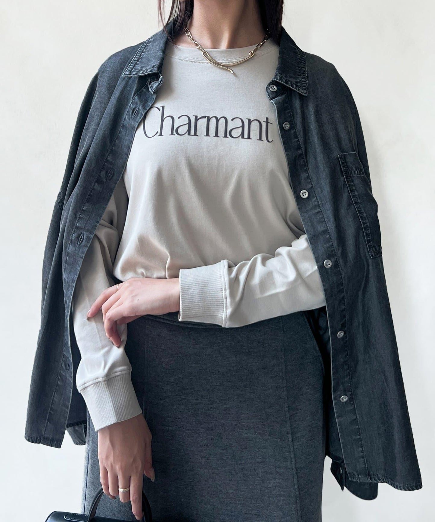 【防潑水加工】トリケア標誌印花長袖T恤