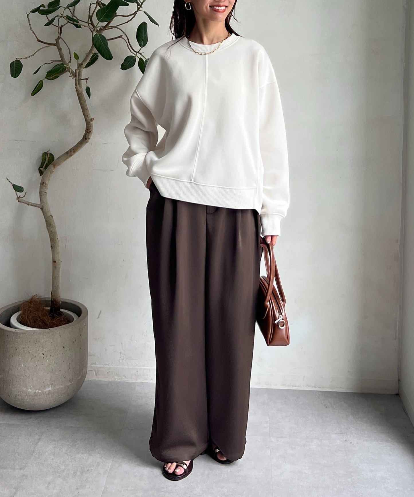 輕量粘合落肩套頭衫