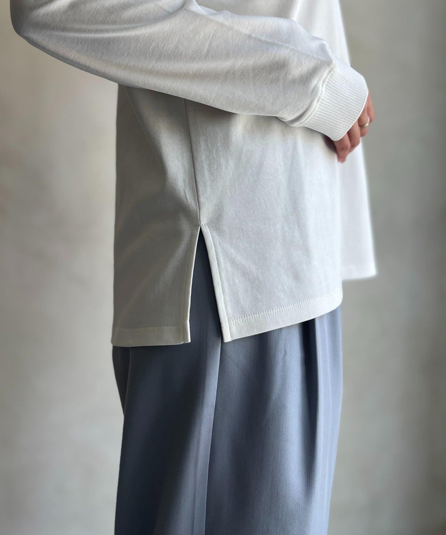 【防潑水加工】トリケア標誌印花長袖T恤