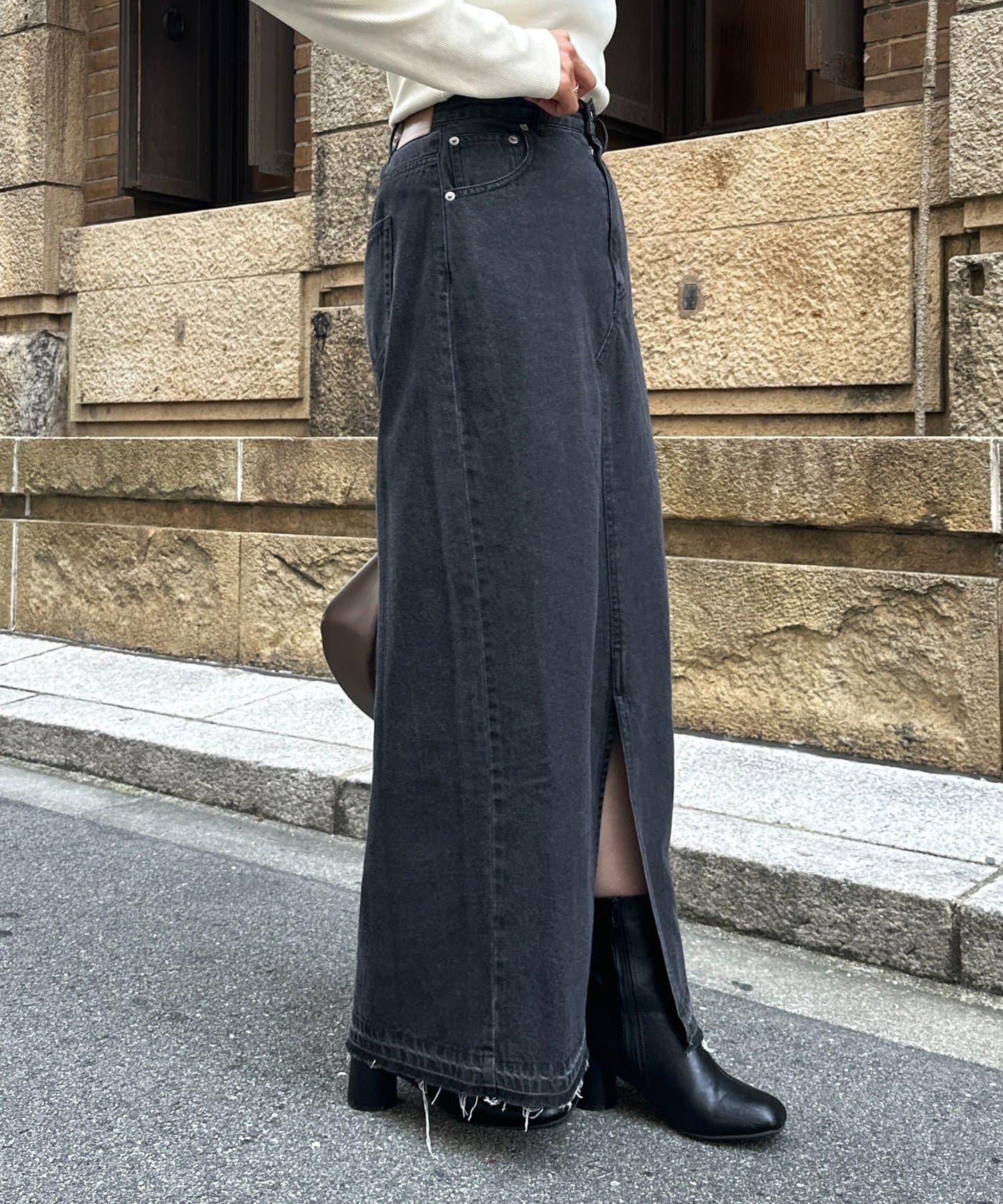 裁剪牛仔修身半身裙