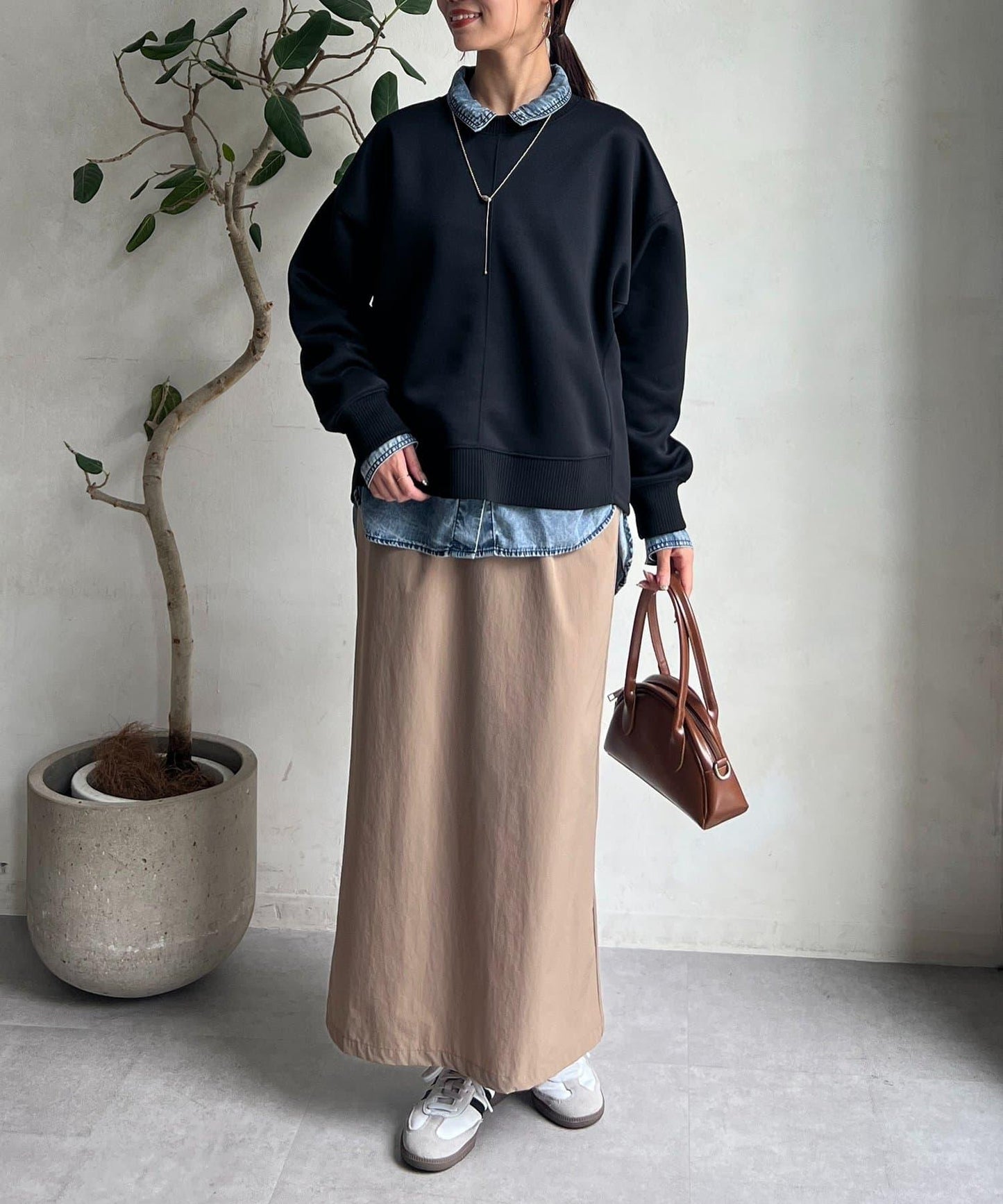 輕量粘合落肩套頭衫