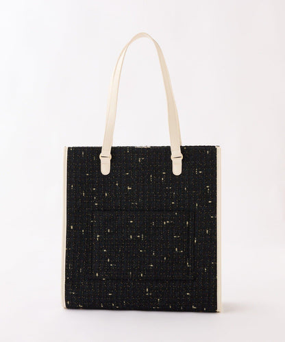 新色上市【LouLoumei】三色可選／配有愛心掛飾手提包／可獨立站立