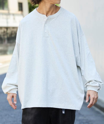 寬鬆版型 單點刺繡 亨利領 長袖T恤