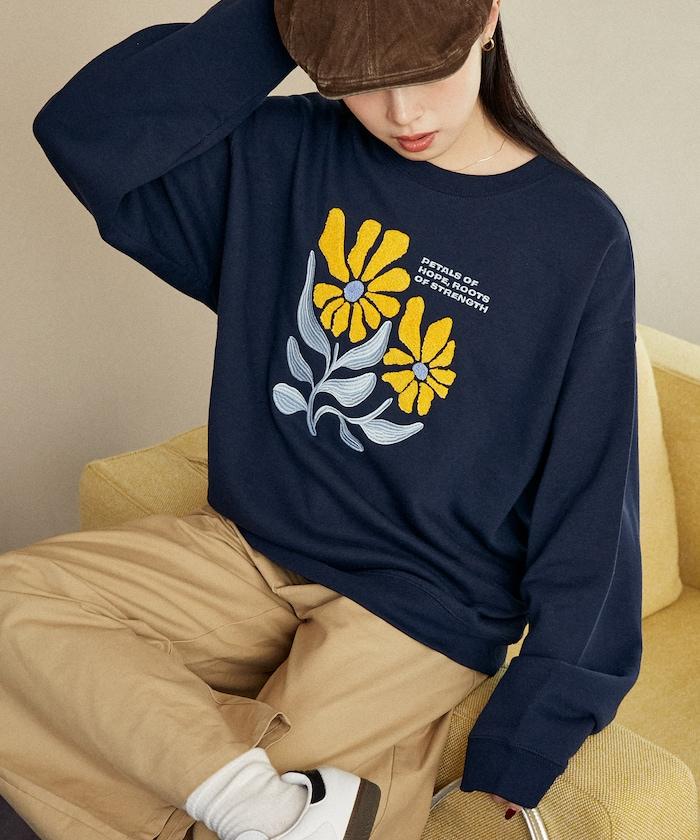 雛菊刺繡圓領衛衣