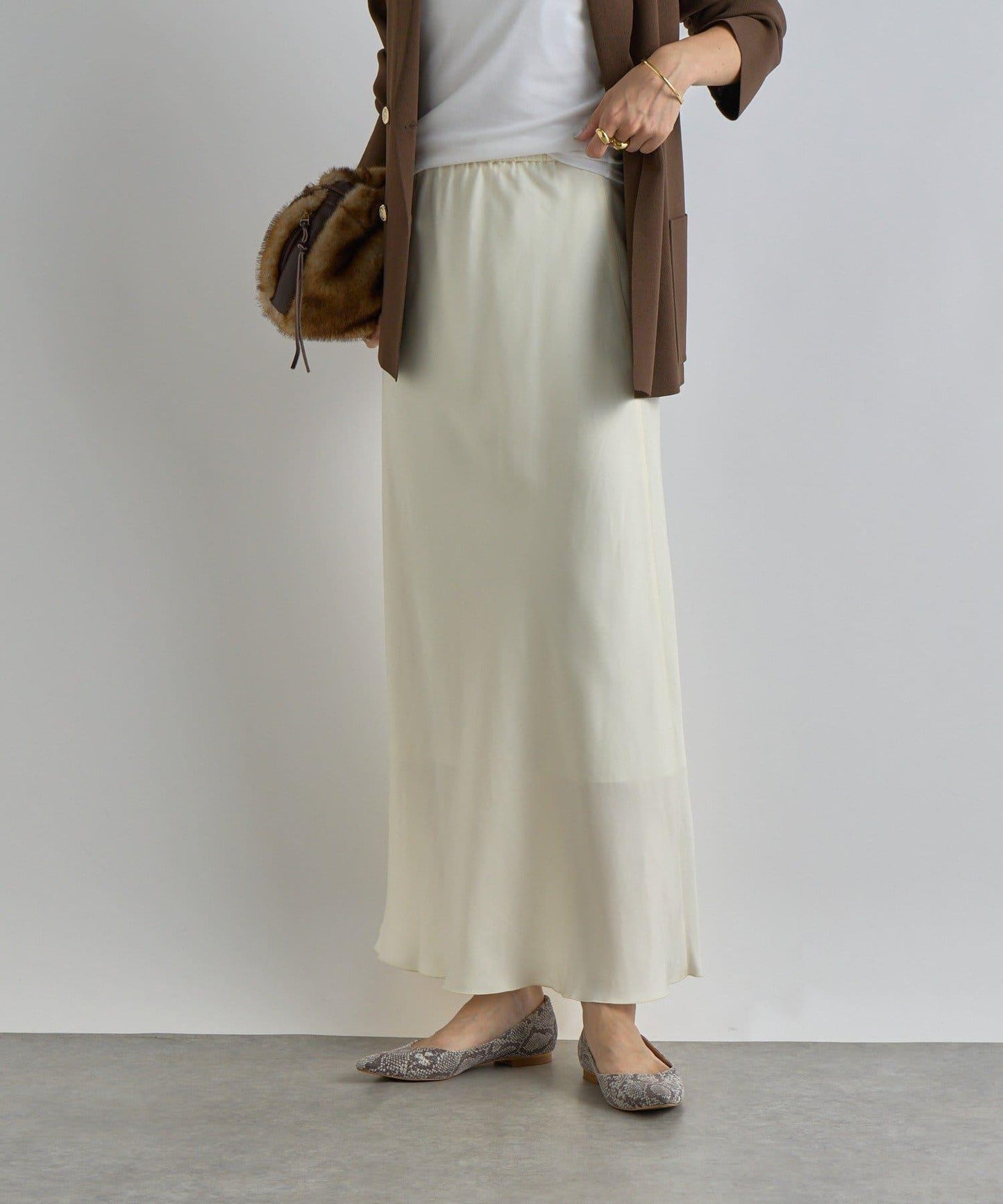 【優雅垂感】醋酸混紡斜裁半身裙