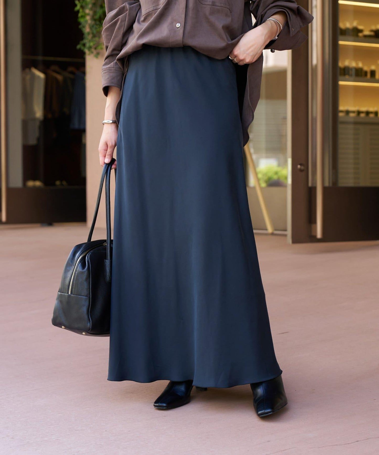 【優雅垂感】醋酸混紡斜裁半身裙