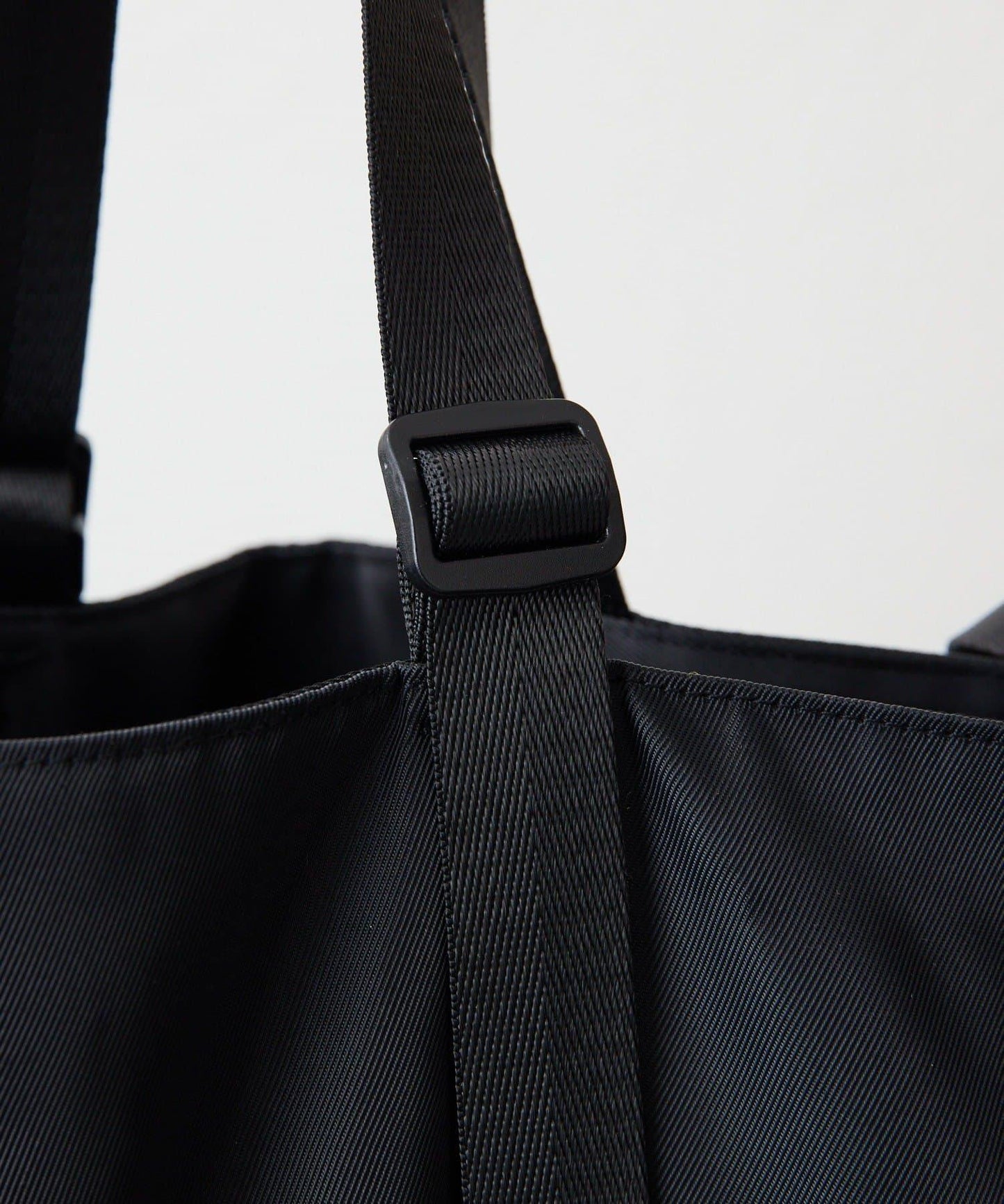 《インフルエンサーouchi企畫》可調節橫款托特包