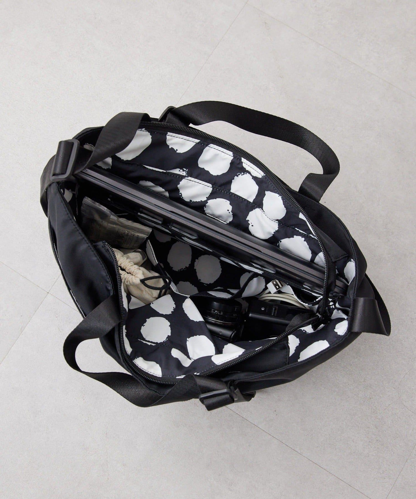 《インフルエンサーouchi企畫》可調節橫款托特包