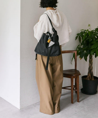 《インフルエンサーouchi企畫》可調節橫款托特包