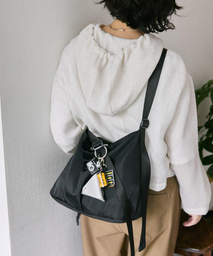 《インフルエンサーouchi企畫》可調節橫款托特包